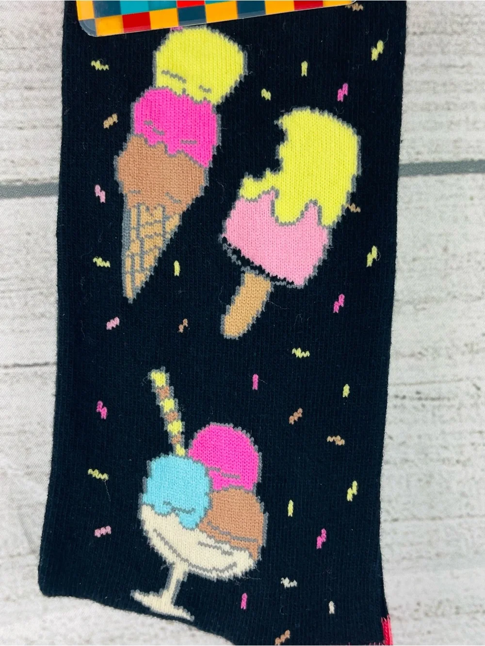 Socks n Socks Mens One Size Ice Cream Paradise Food Theme Crew Socks - NEW